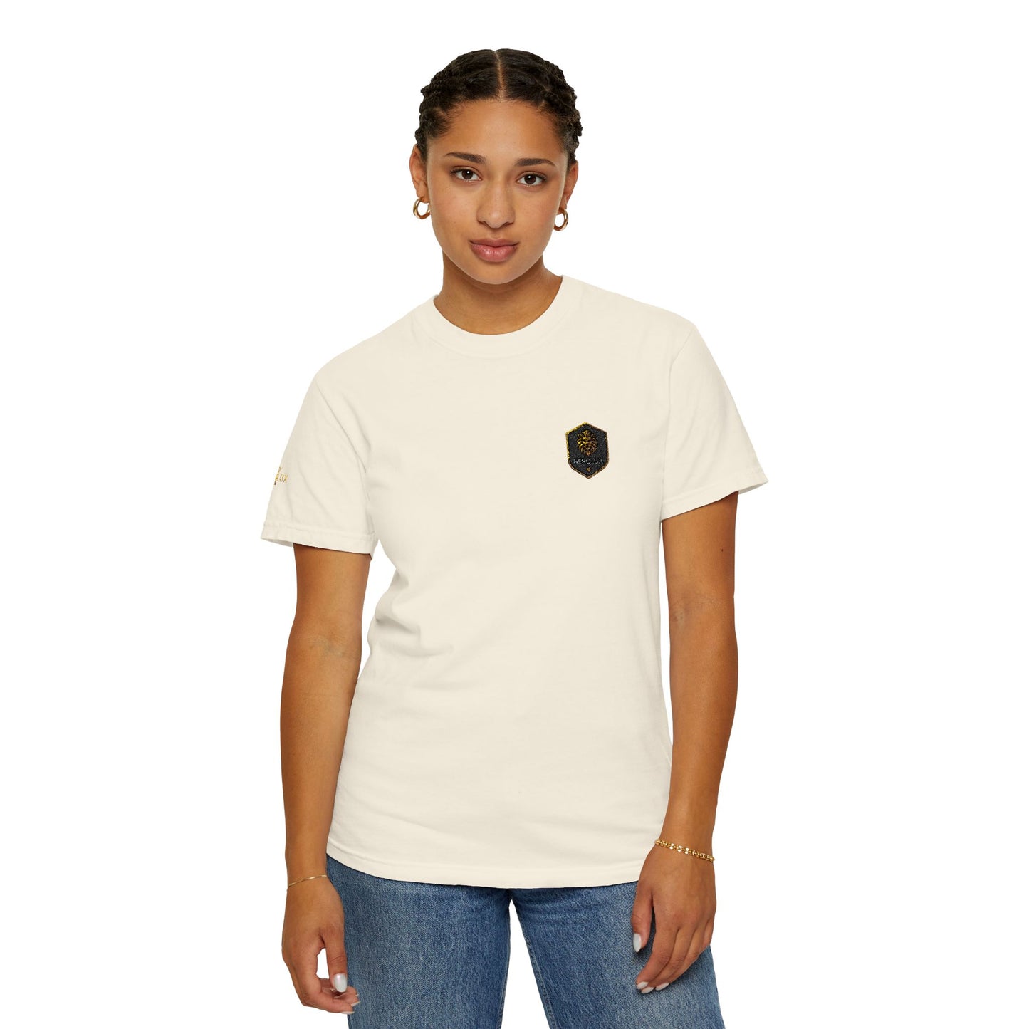 Lion Crest Tee –T-Shirt by NEROLUX DESIGN